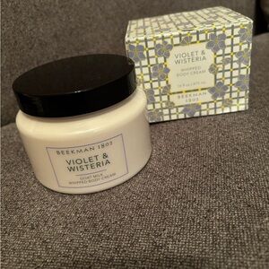 Beekman 1802 Violet & Wisteria Whipped Body Cream - Black Lid